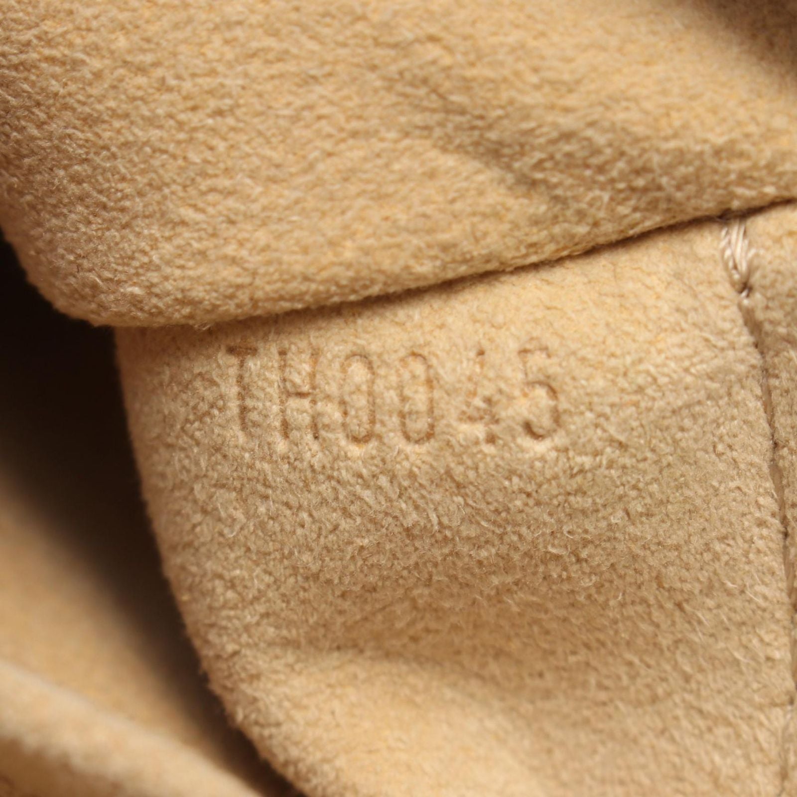 Louis Vuitton Handbag Manhattan PM Monogram Canvas Leather — view 5