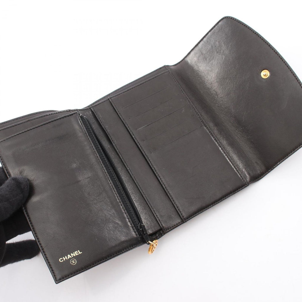 Chanel Trifold Wallet CC Logo Black Caviar Leather — view 3