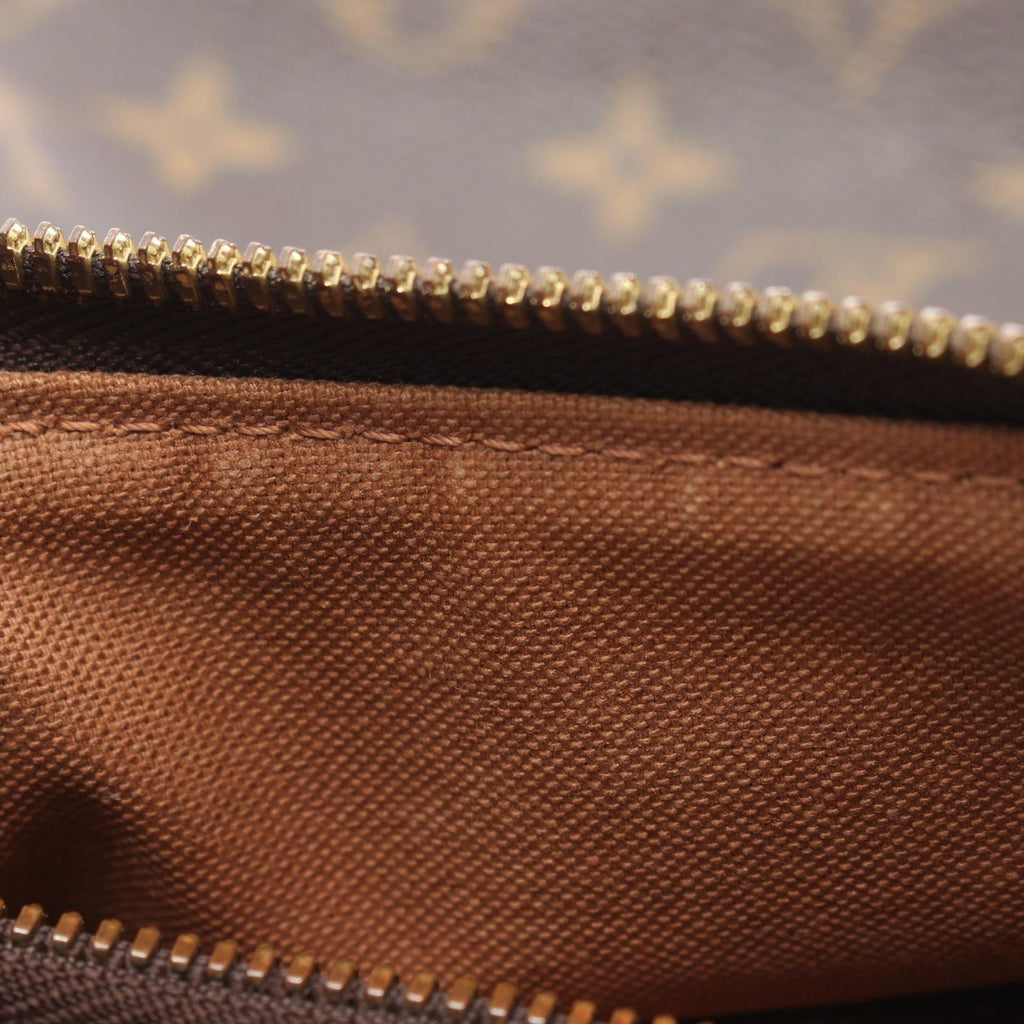 Louis Vuitton Shoulder Bag Thames GM Monogram Canvas Leather — view 6