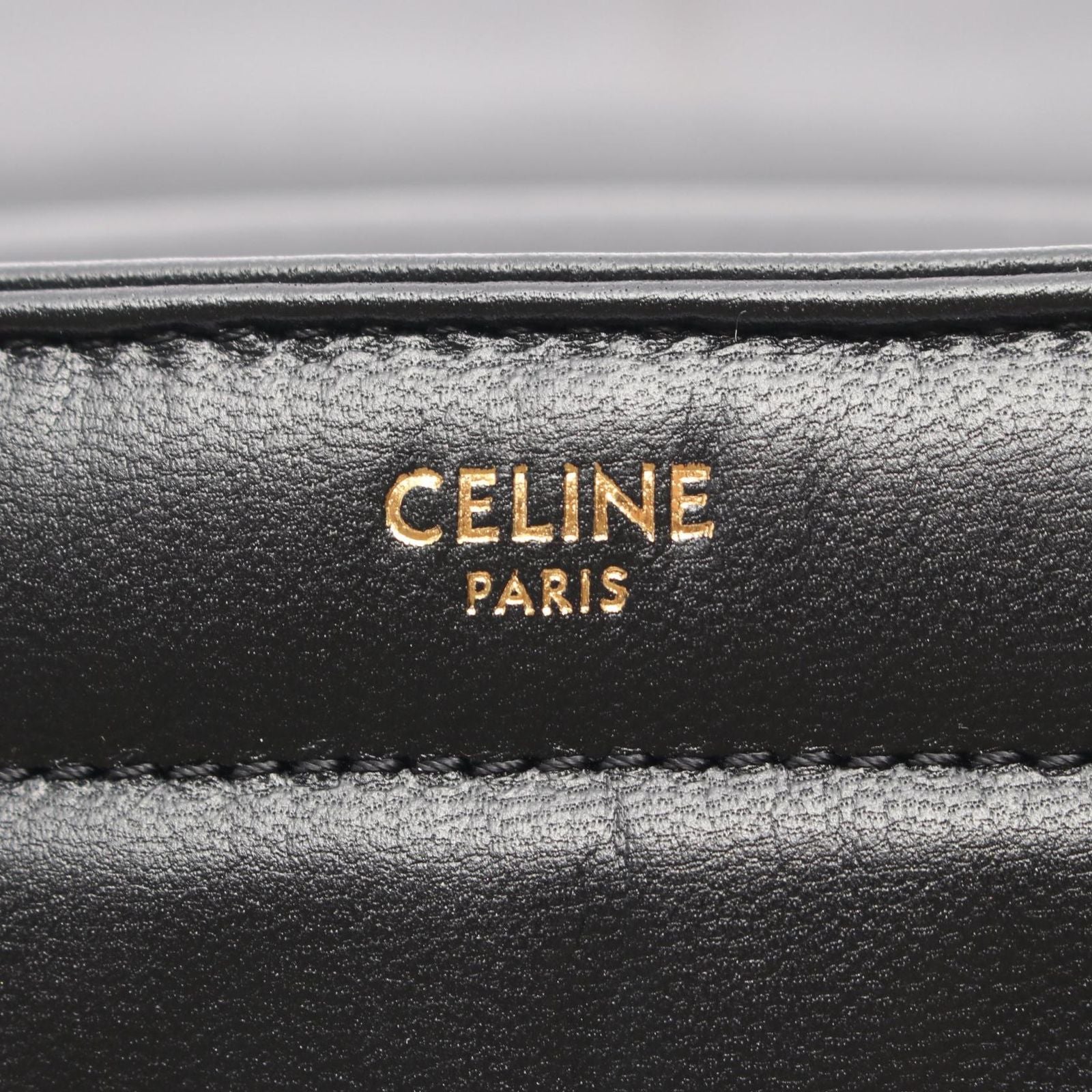 Celine Shoulder Bag Monochrome Black Leather Chain — view 4
