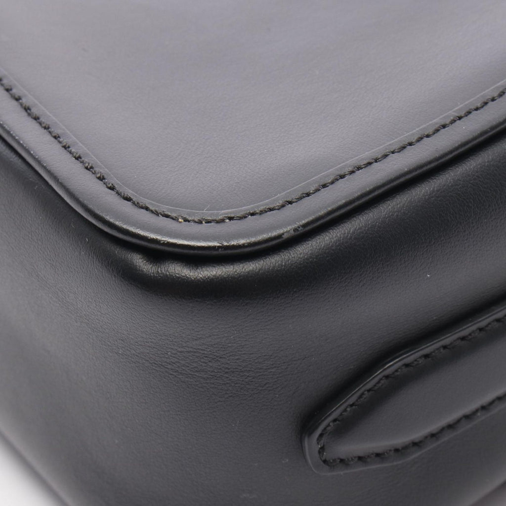 Fendi Shoulder Bag Cam Is Black Leather — view 7