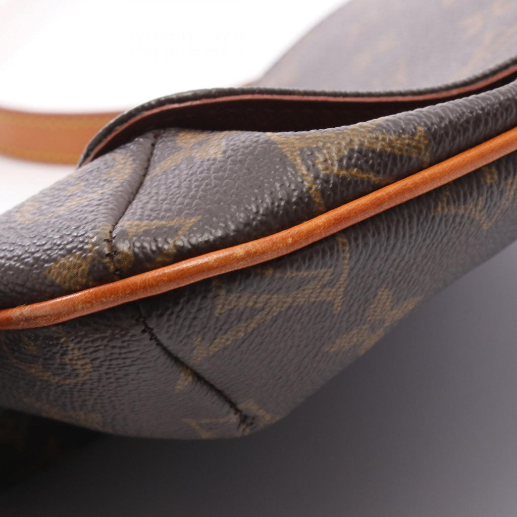 Louis Vuitton Shoulder Bag Musette Salsa Short Strap Monogram Canvas Leather — view 8