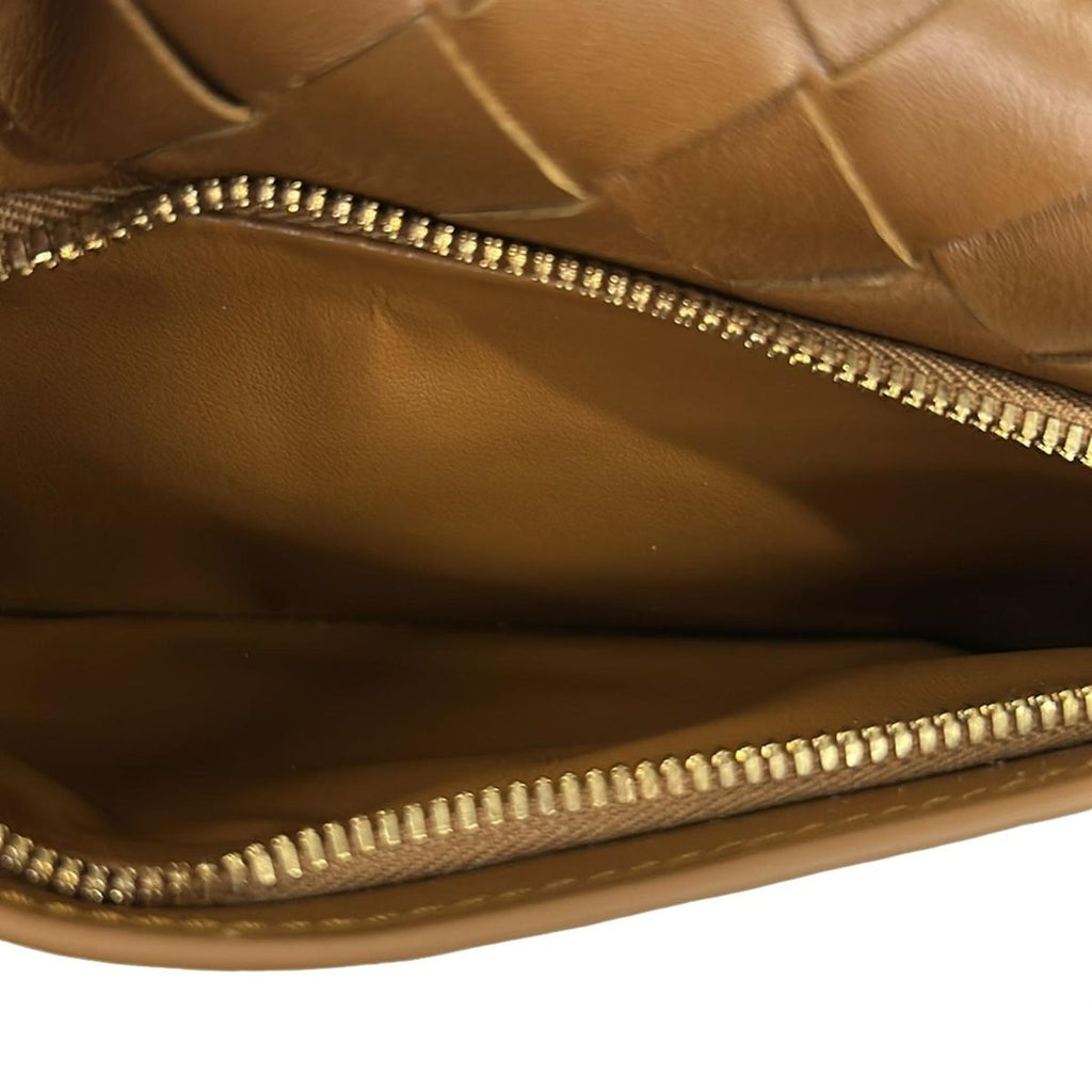 Bottega Veneta Wallet Flap Maxi Intrecciato Brown Beige Leather — view 5