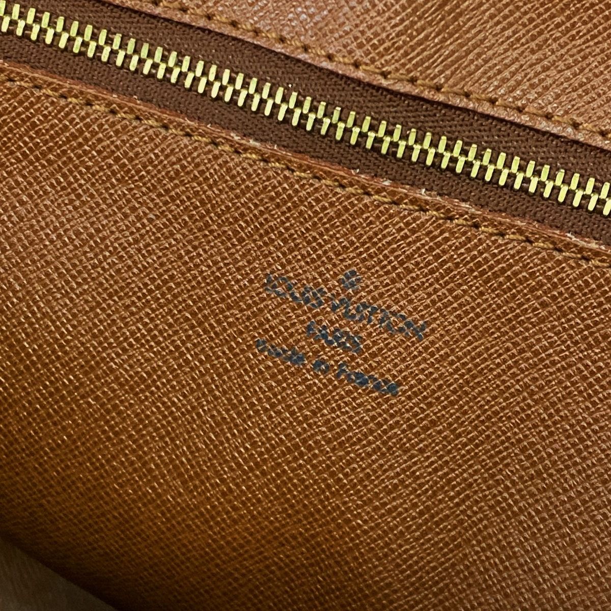 Louis Vuitton Shoulder Bag Monogram Jeune Fille — view 9
