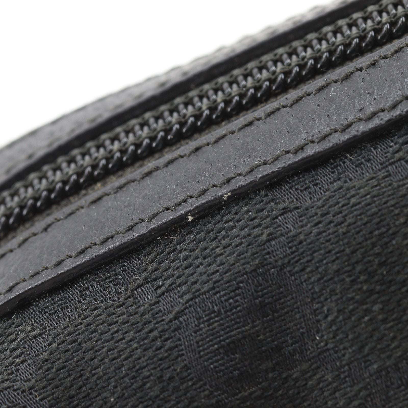 Gucci GG Canvas Black Pouch — view 9