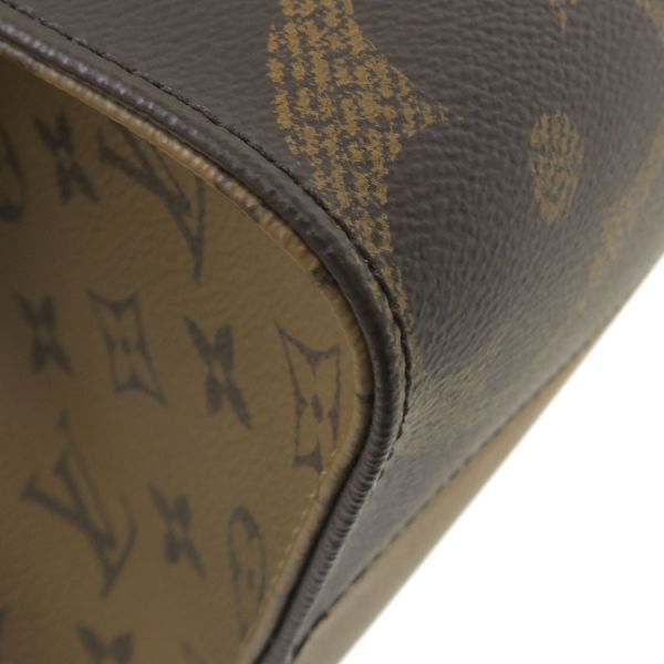 Louis Vuitton Monogram On The Go Tote — view 6