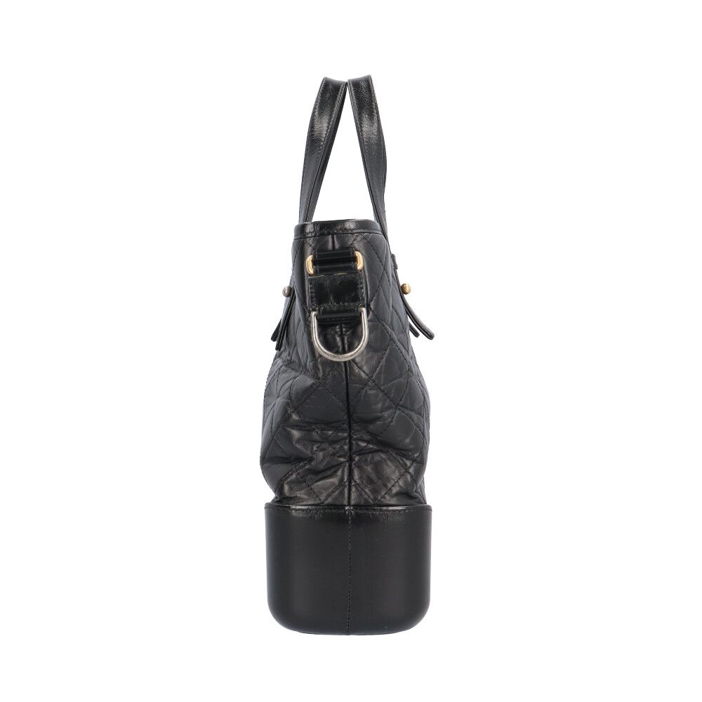 Chanel Gabrielle de Shoulder Bag Black — view 4