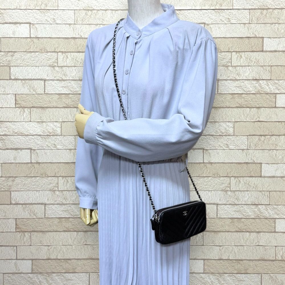 Chanel Stitch Shoulder Bag Leather Black — view 2