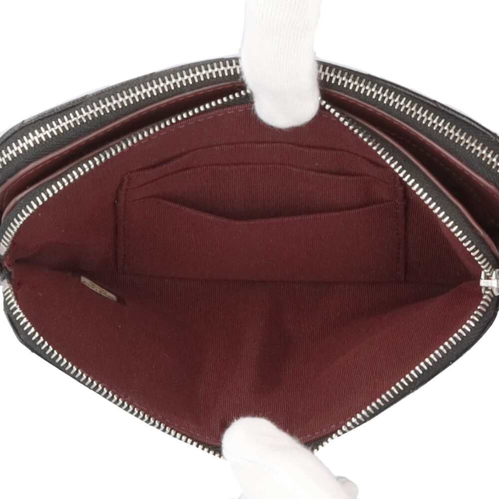 Chanel Stitch Shoulder Bag Leather Black — view 8