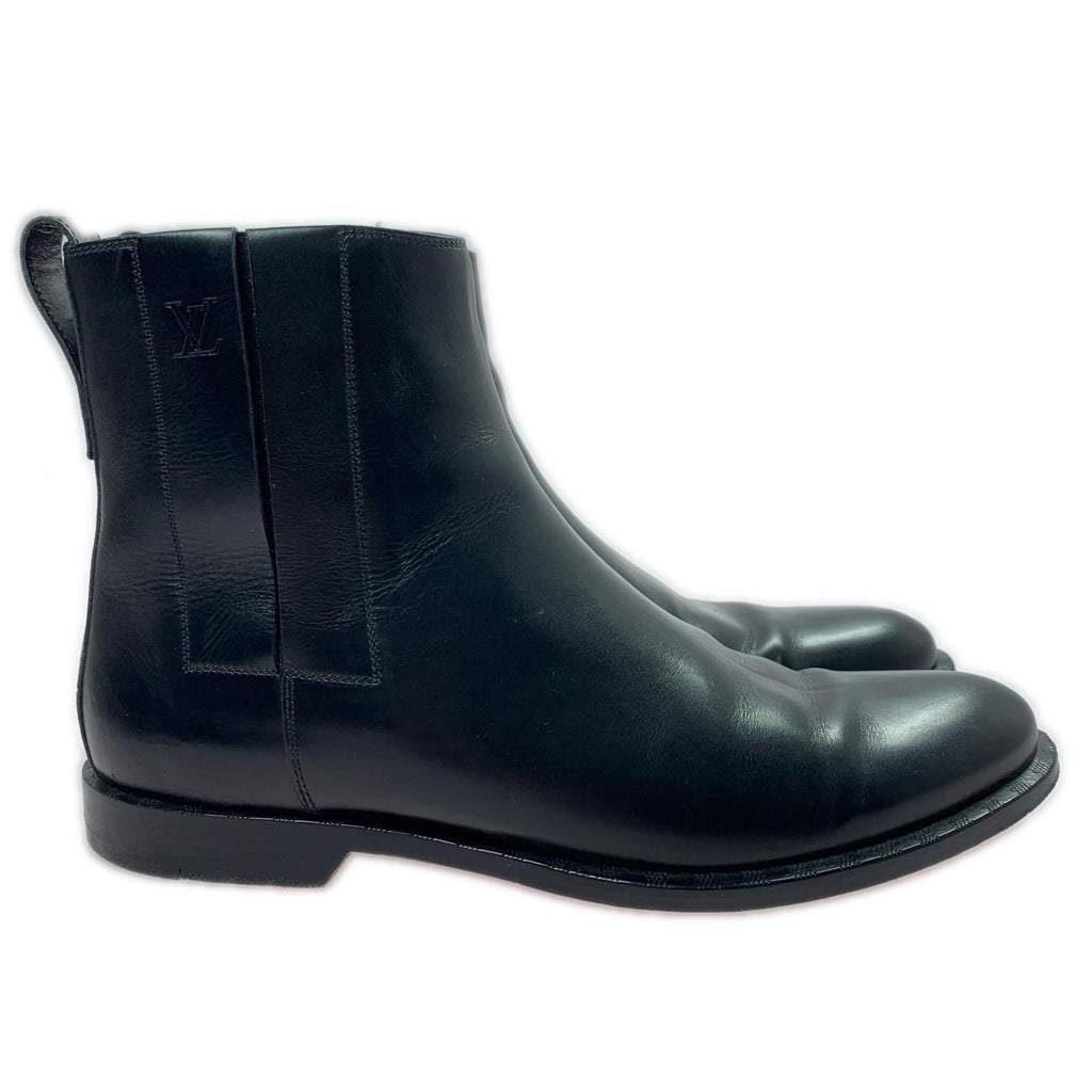 Louis Vuitton Engineer Boots Black — view 4
