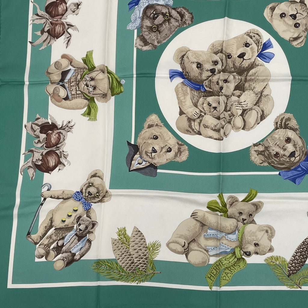 Hermes Carre 90 Friends of the Heart Finest Silk Scarf Large Shawl Teddy Bear — view 4