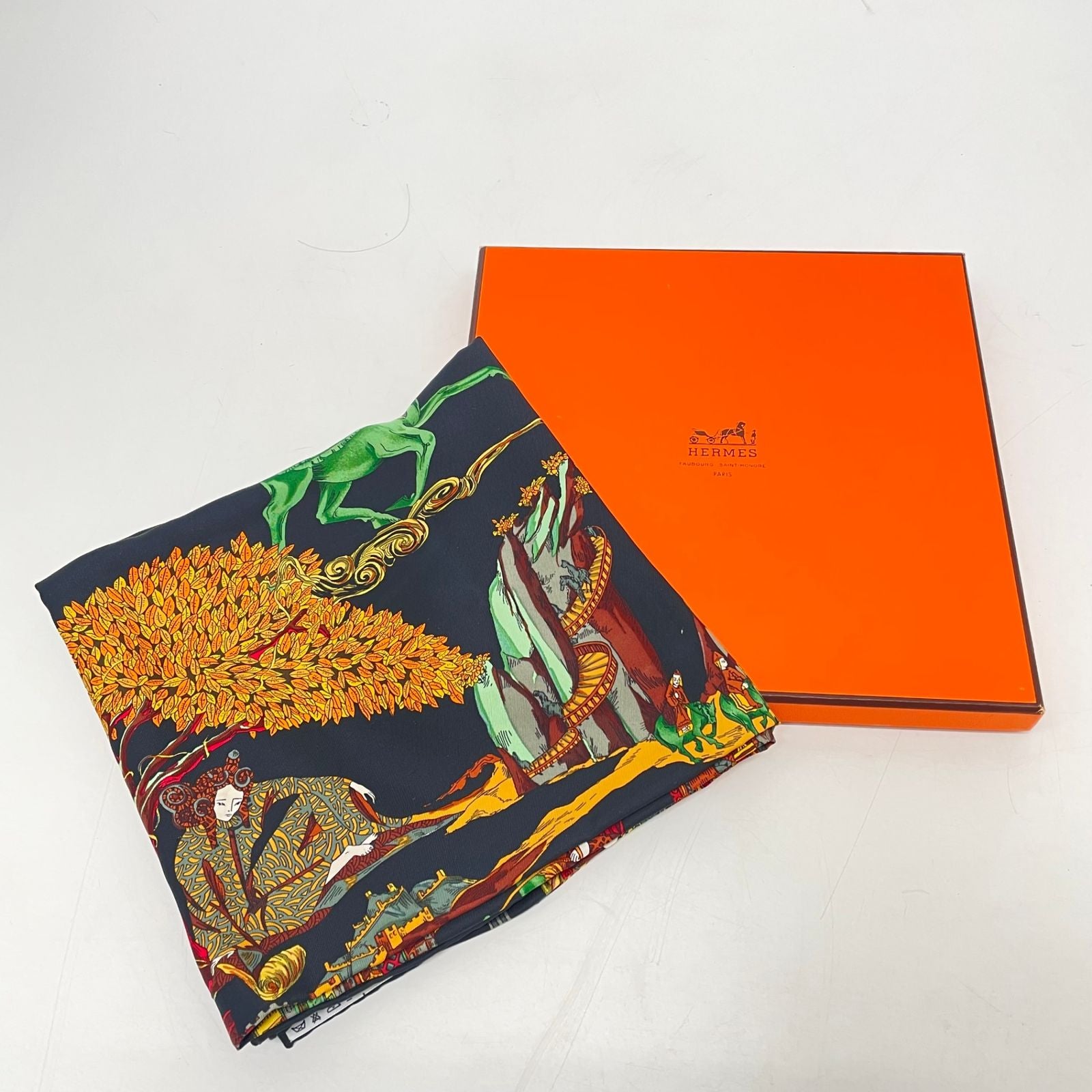Hermes Carre 90 Au Fil de la Soie Silk Scarf — view 3