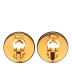 Chanel Clover Motif Vintage Round Earrings 93 Black Gold Plated Plastic — view 2