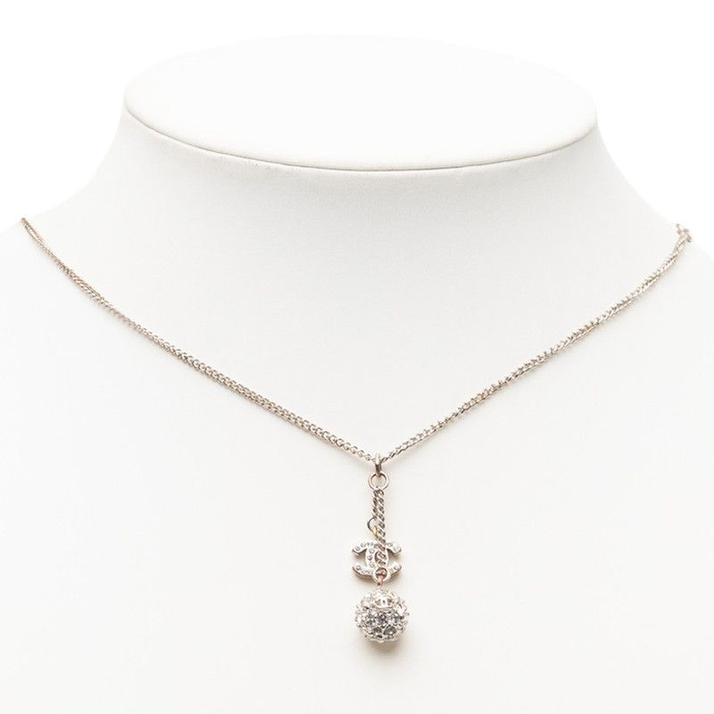 Chanel CC Logo Chain Pendant 12 Silver Metal Rhinestone — view 5