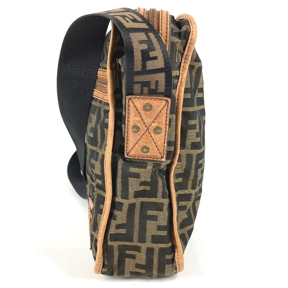 Fendi Shoulder Bag Zucca Logo Nylon Canvas Brown — view 3