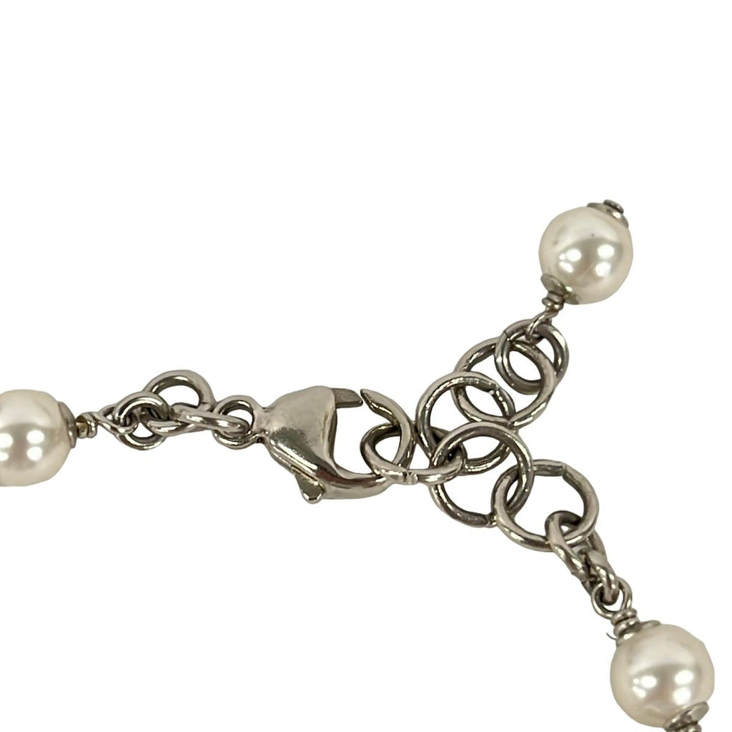 Chanel Bracelet CC Logo Silver White — view 4
