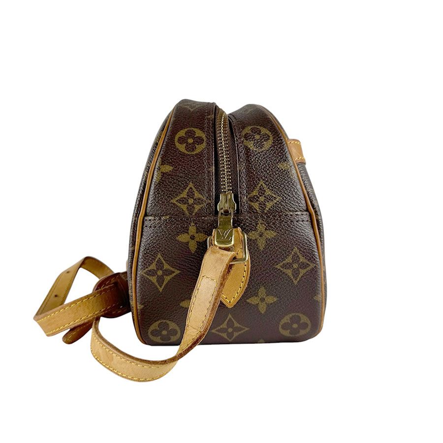 Louis Vuitton Shoulder Bag Blois — view 2