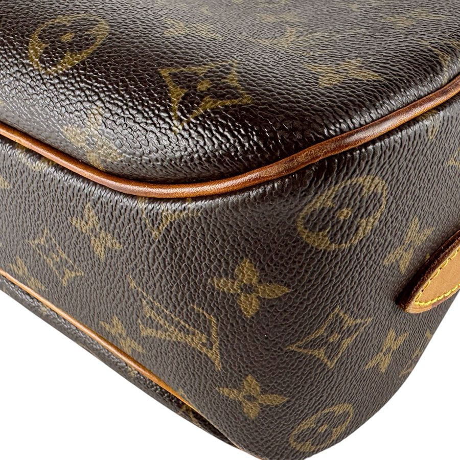 Louis Vuitton Shoulder Bag Blois — view 9