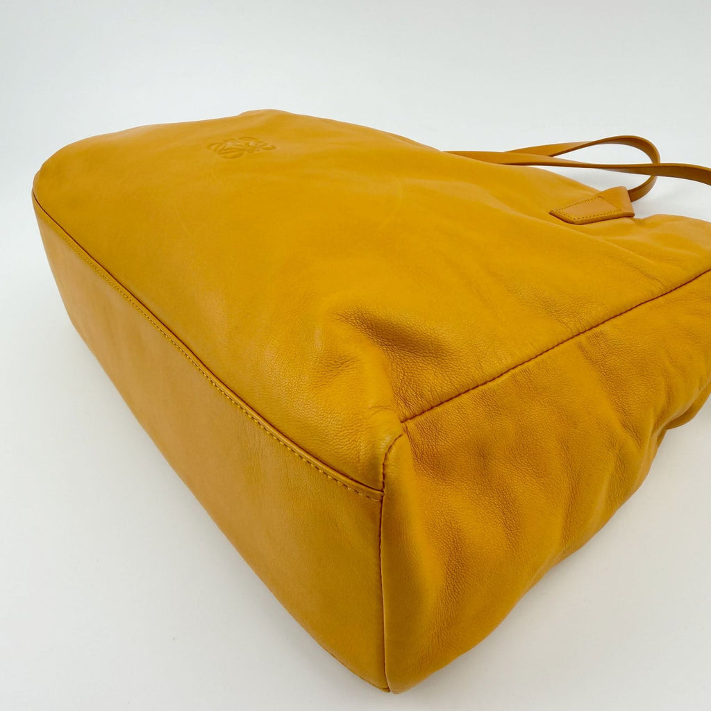 Loewe Tote Shoulder Bag Leather Yellow Vintage — view 8