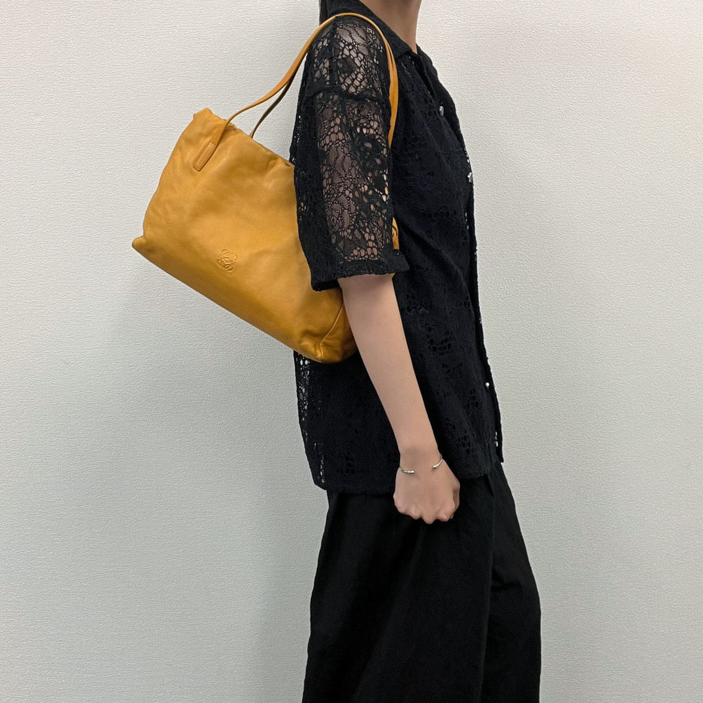 Loewe Tote Shoulder Bag Leather Yellow Vintage — view 3