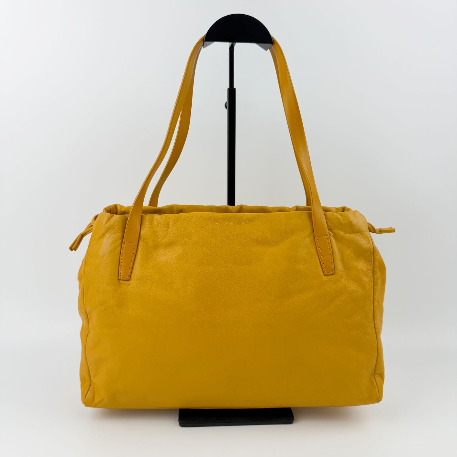 Loewe Tote Shoulder Bag Leather Yellow Vintage — view 2
