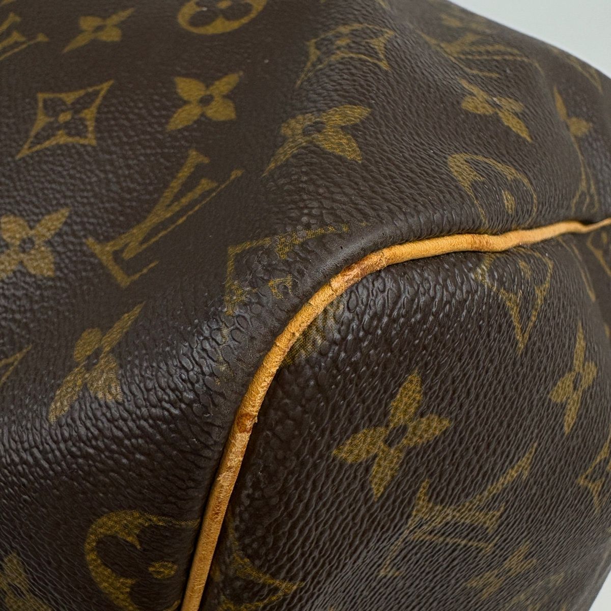 Louis Vuitton Keepall 55 Boston Bag Monogram Brown — view 3