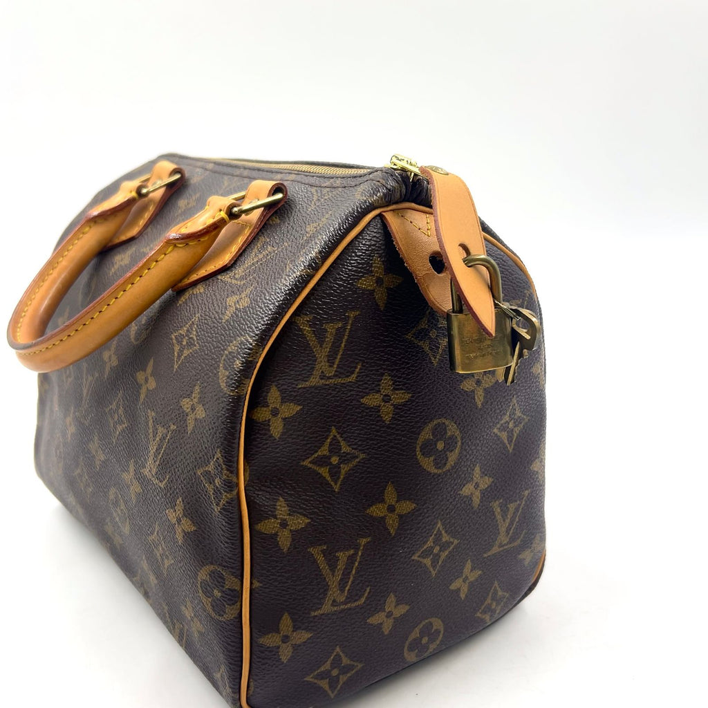 Louis Vuitton Speedy 25 Vintage Handbag — view 7