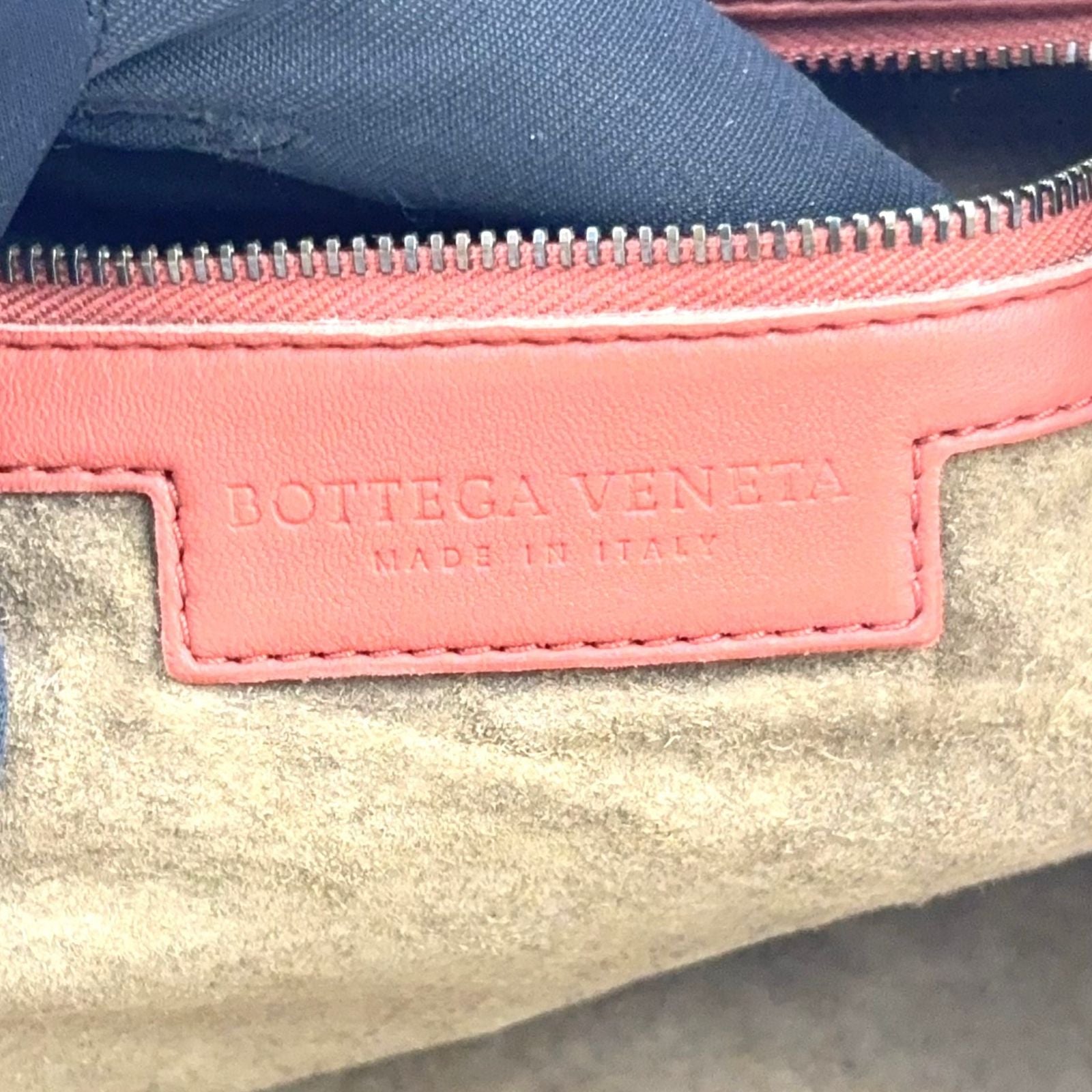 Bottega Veneta Intrecciato Leather Pink Shoulder Bag Silver — view 4