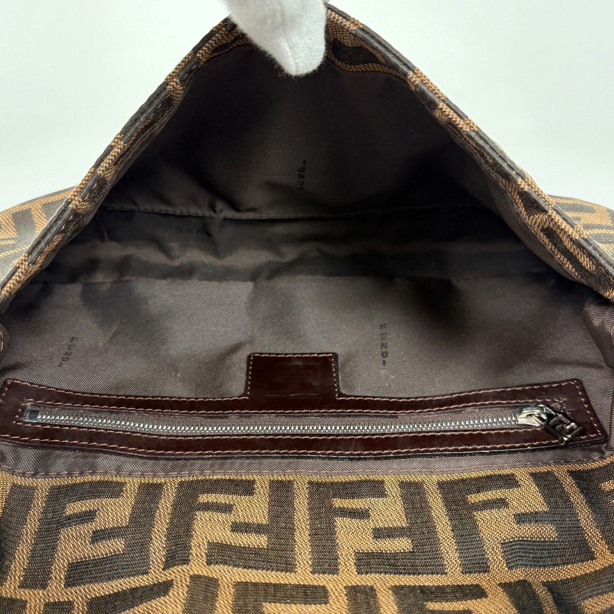 Fendi Zucca Pattern Mamma Baguette Shoulder Bag Canvas Brown — view 8