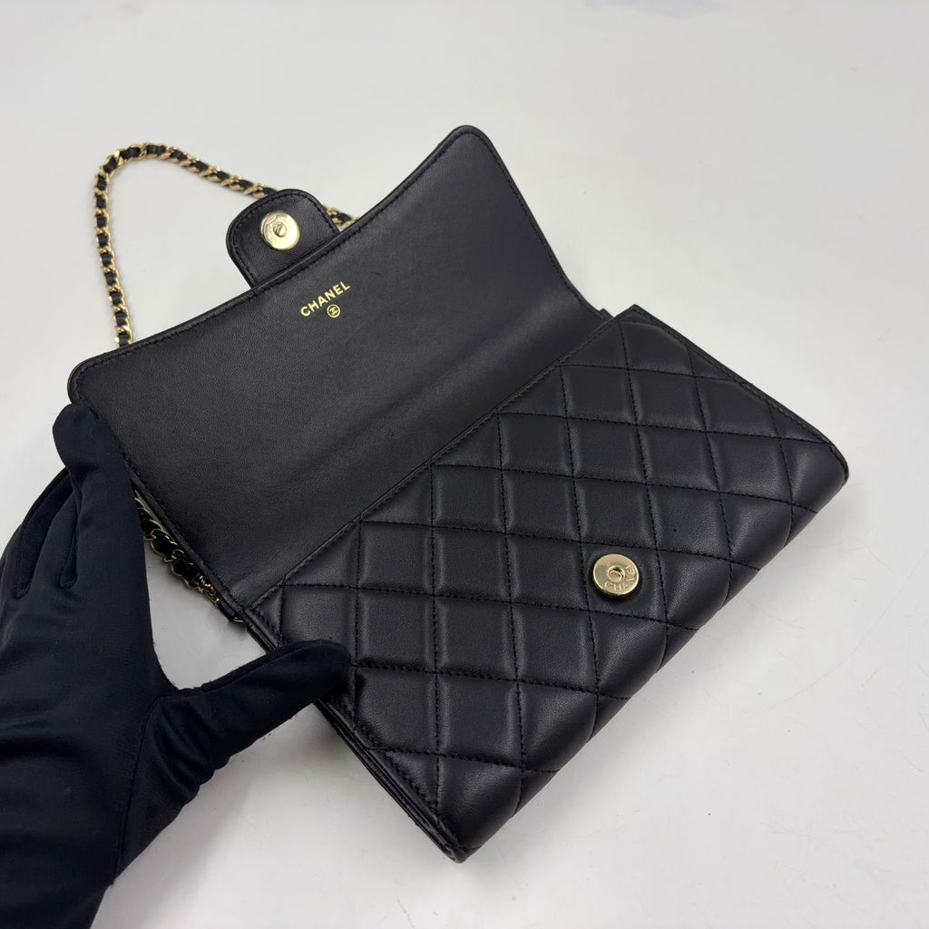 Chanel Quilted Wallet Lambskin Black Chain Shoulder Bag Gold — view 5
