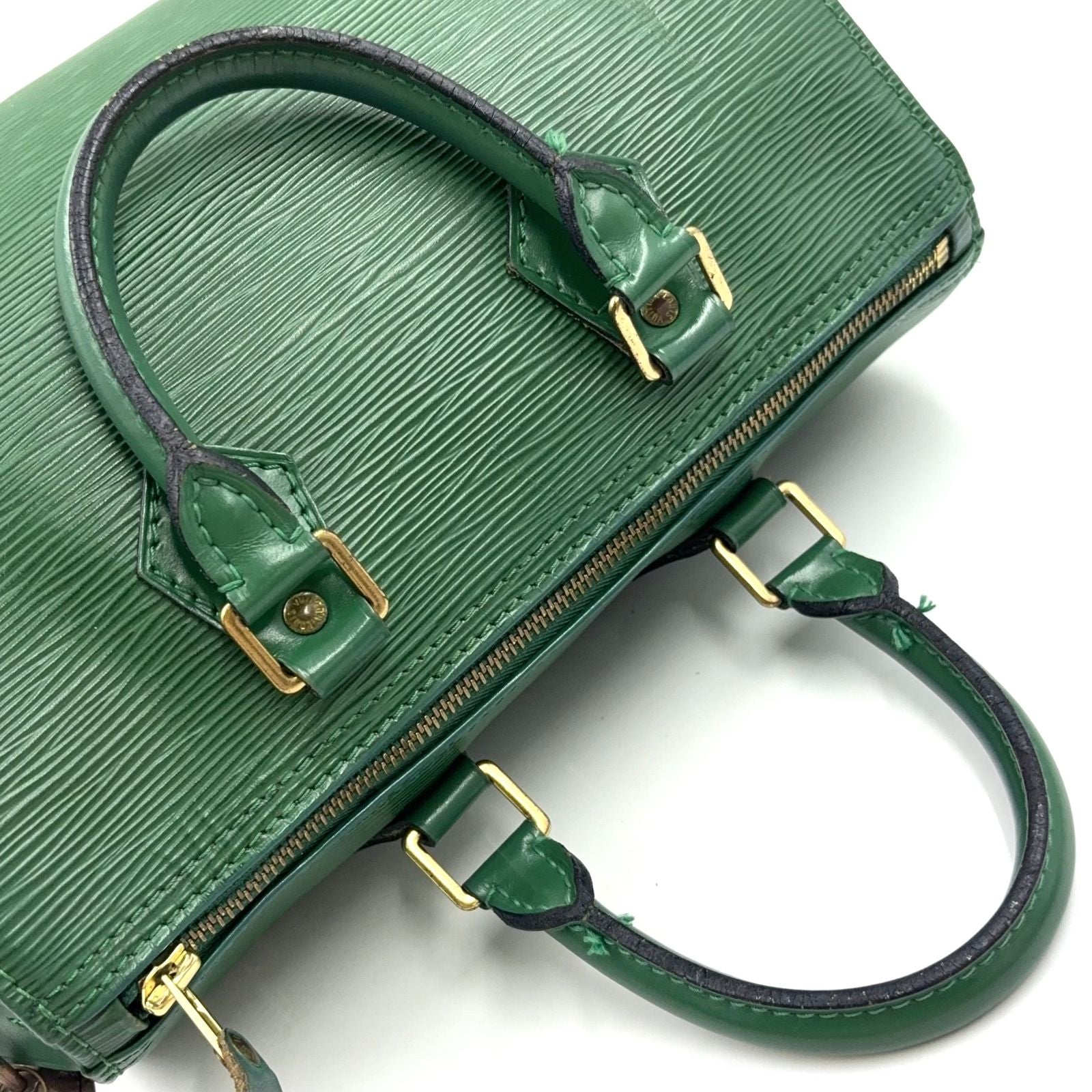 Louis Vuitton Speedy 25 Epi Borneo Green Leather Handbag Gold — view 9