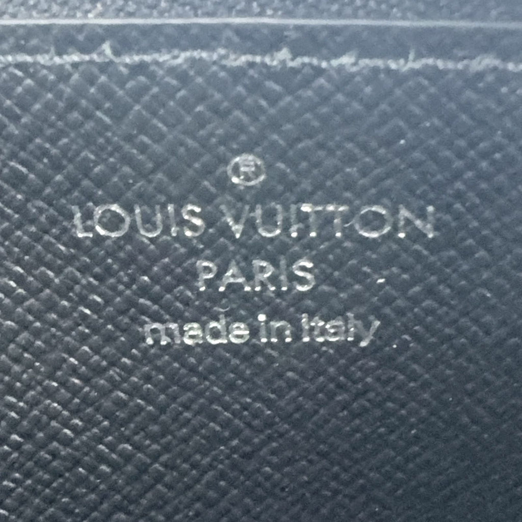 Louis Vuitton Coin Card Holder Monogram Eclipse Leather Gray Black Case Silver — view 4