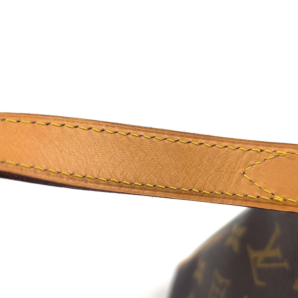 Louis Vuitton Batignolles Monogram Leather Brown Light Handbag Gold — view 9