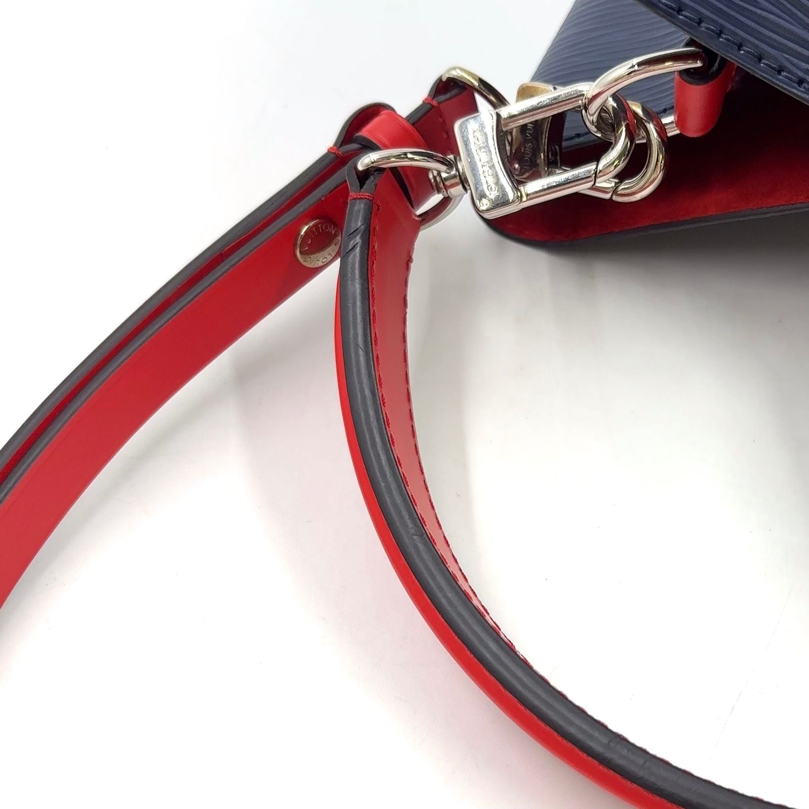Louis Vuitton Neo Noe Epi Andigo Blue Leather Navy Red Handbag Silver — view 6
