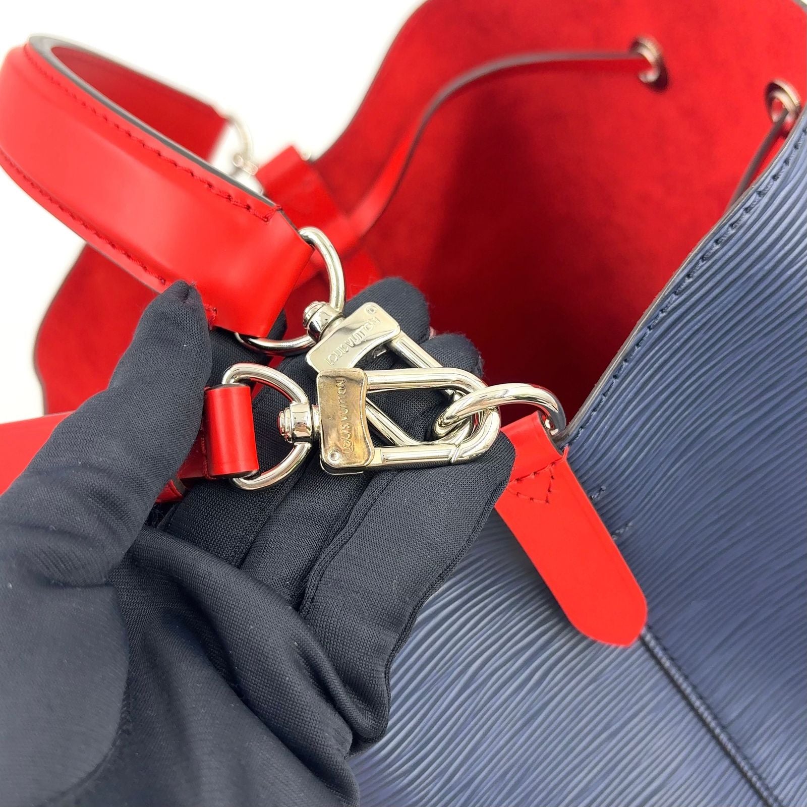 Louis Vuitton Neo Noe Epi Andigo Blue Leather Navy Red Handbag Silver — view 8