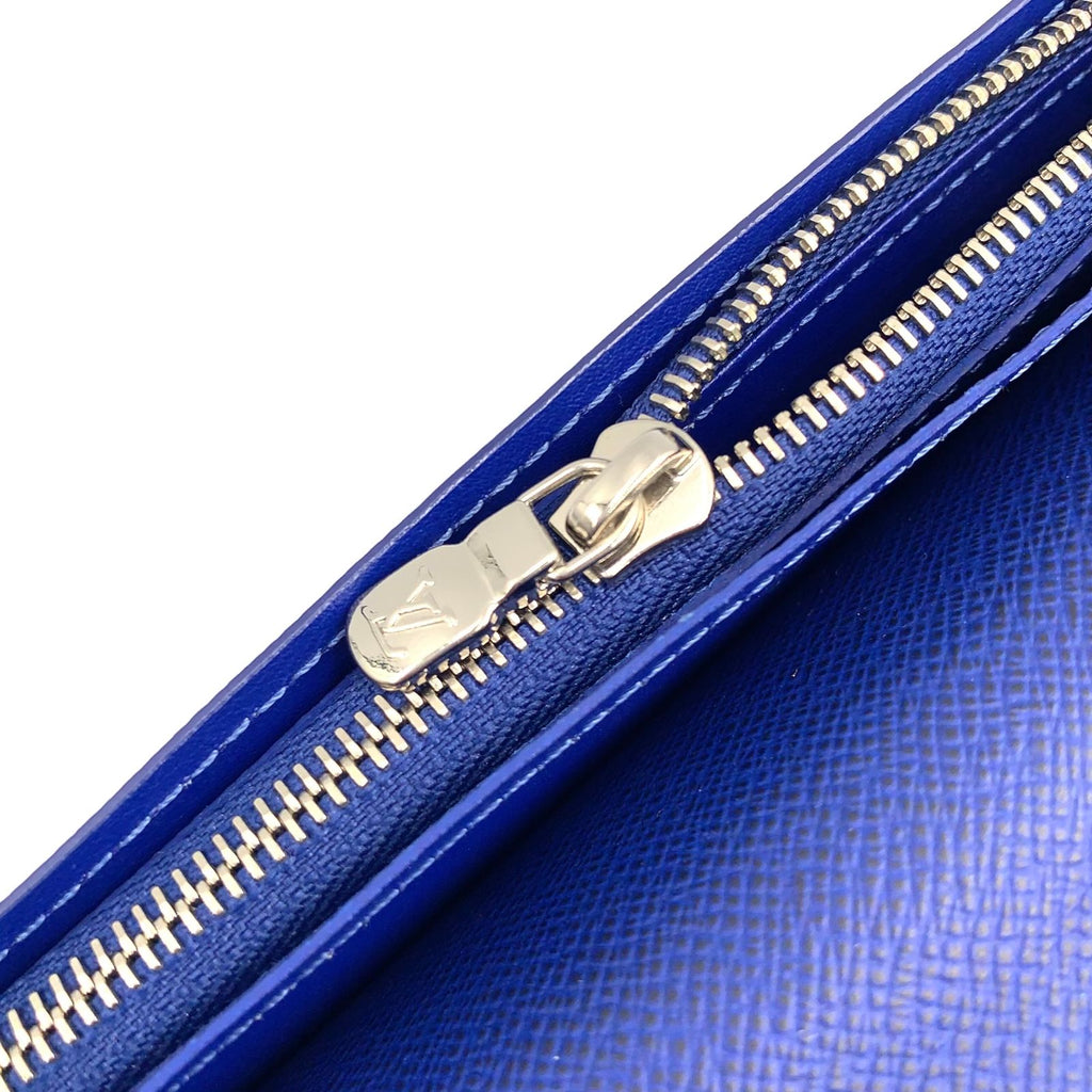 Louis Vuitton Portefeuille Brazza Taiga Cobalt Leather Blue Bifold Wallet Silver — view 9