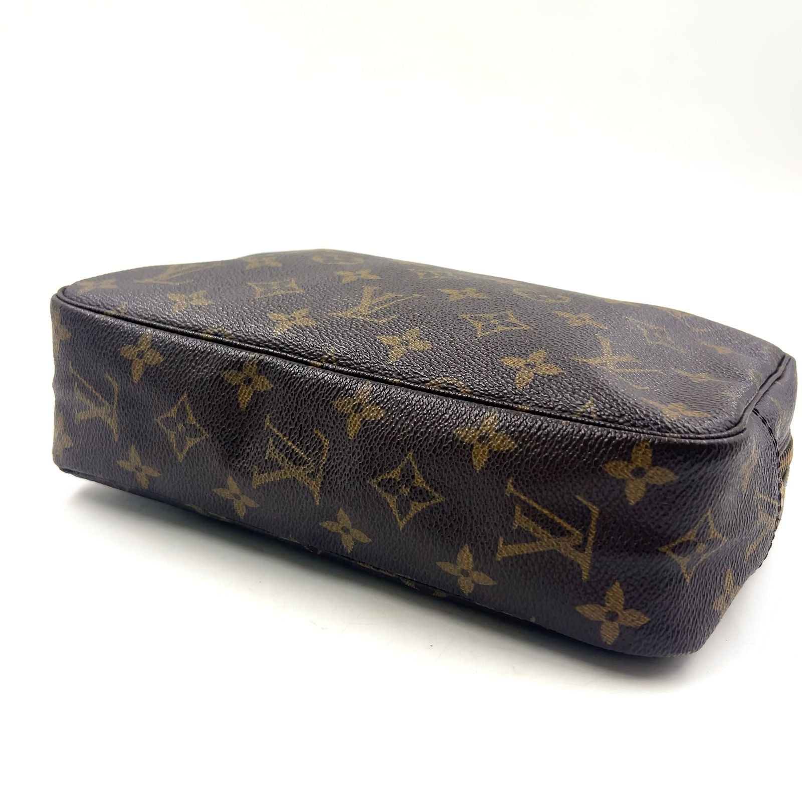 Louis Vuitton Trousse Toilette 23 Monogram Brown Cosmetic Pouch Gold — view 8