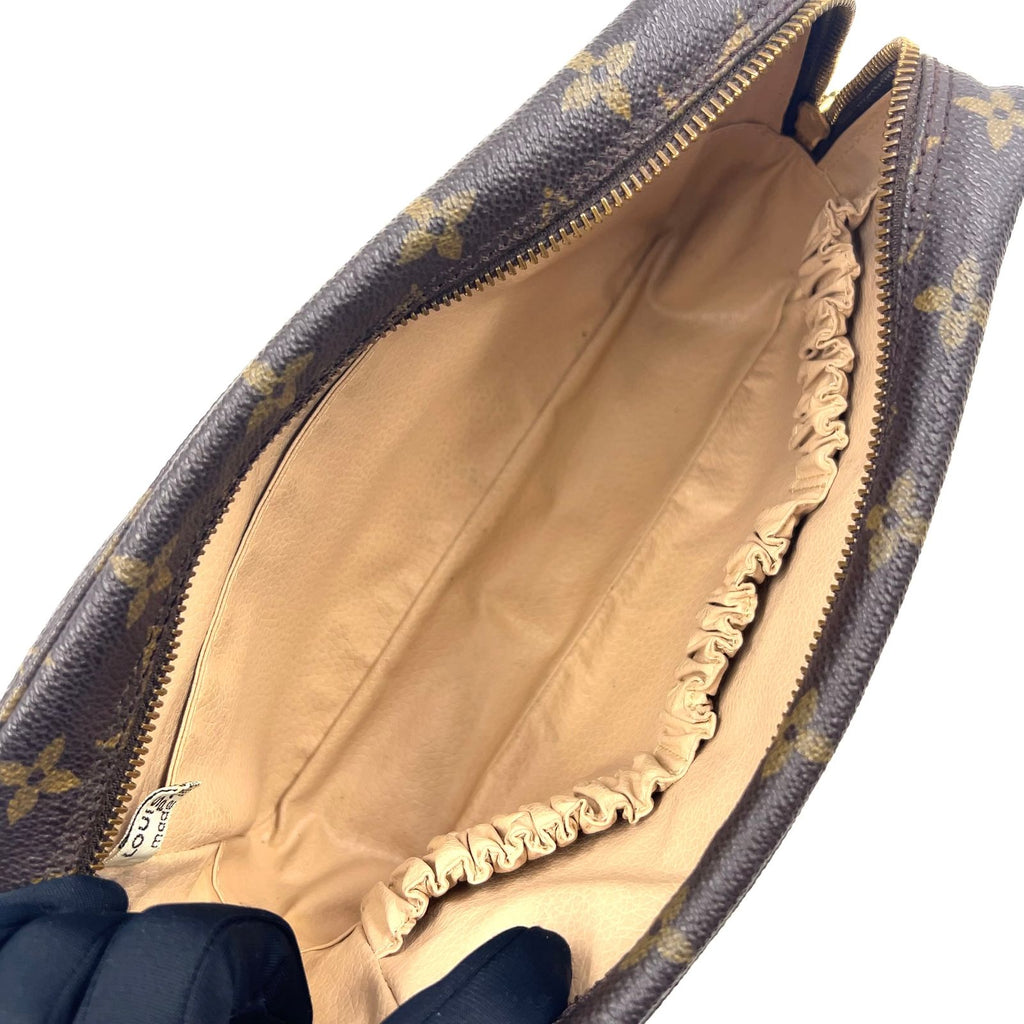Louis Vuitton Trousse Toilette 23 Monogram Brown Cosmetic Pouch Gold — view 3