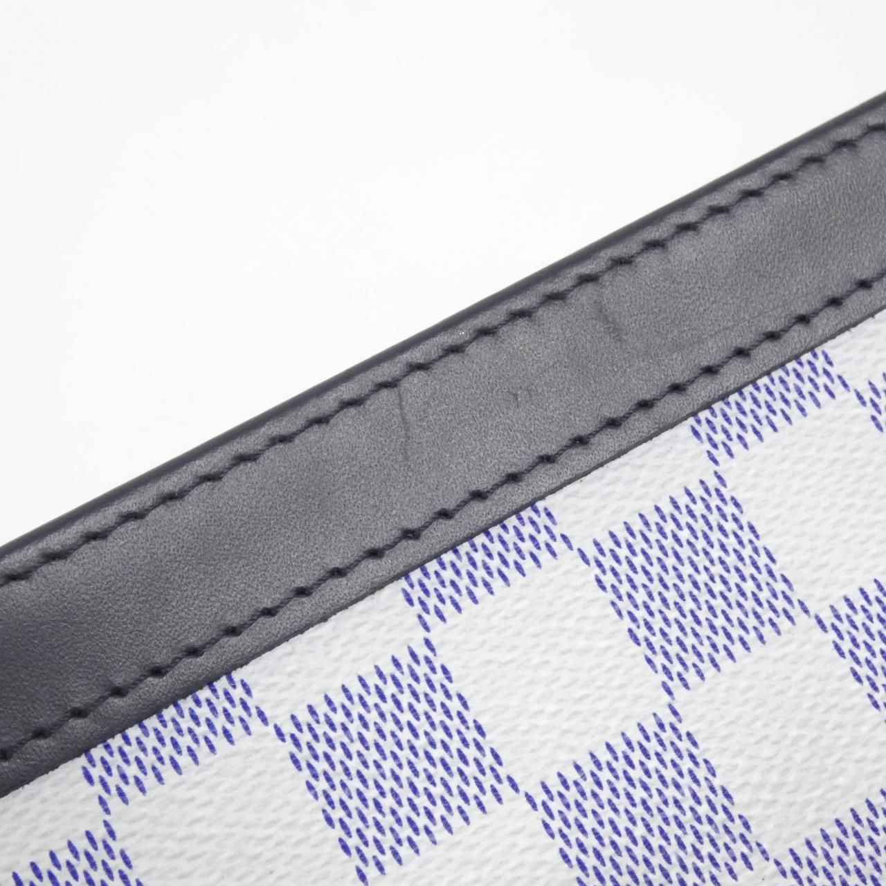 Louis Vuitton Damier Coast Pochette Voyage — view 6
