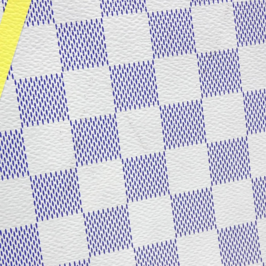 Louis Vuitton Damier Coast Pochette Voyage — view 5