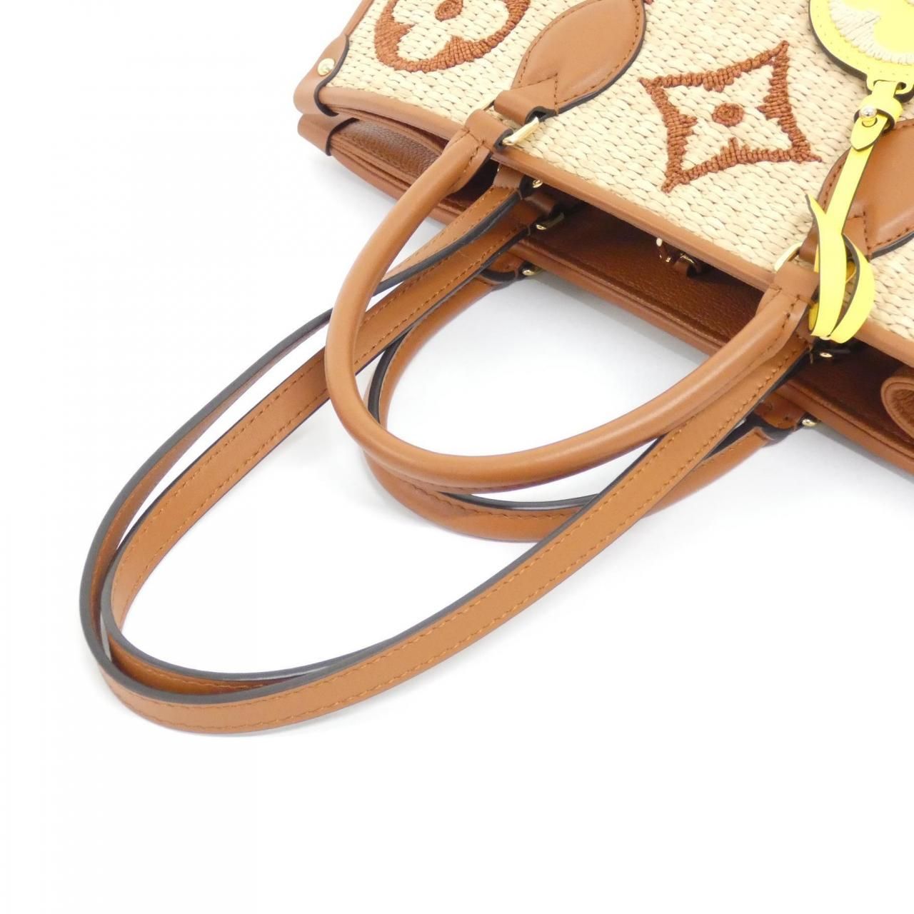 Louis Vuitton Monogram Raffia On The Go — view 4
