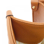 Louis Vuitton Monogram Raffia On The Go — view 6