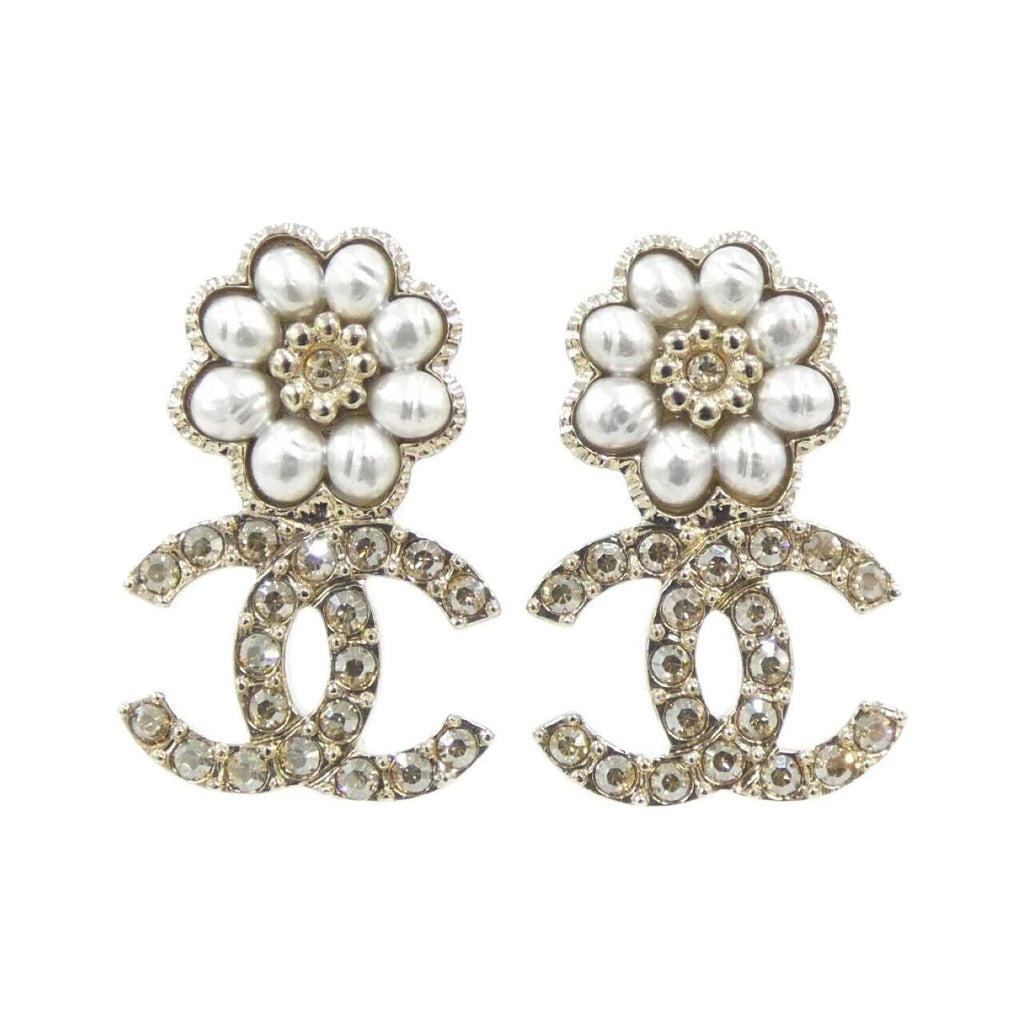 Chanel Earrings Gold