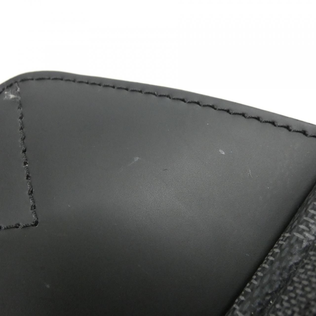 Louis Vuitton Damier Graphite Avenue Sling — view 8