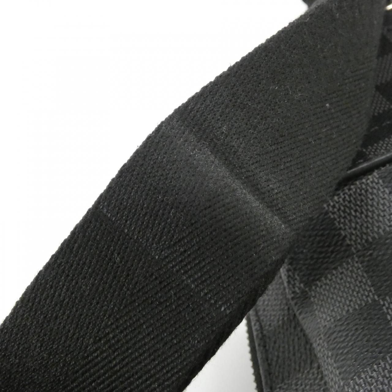 Louis Vuitton Damier Graphite Avenue Sling — view 9