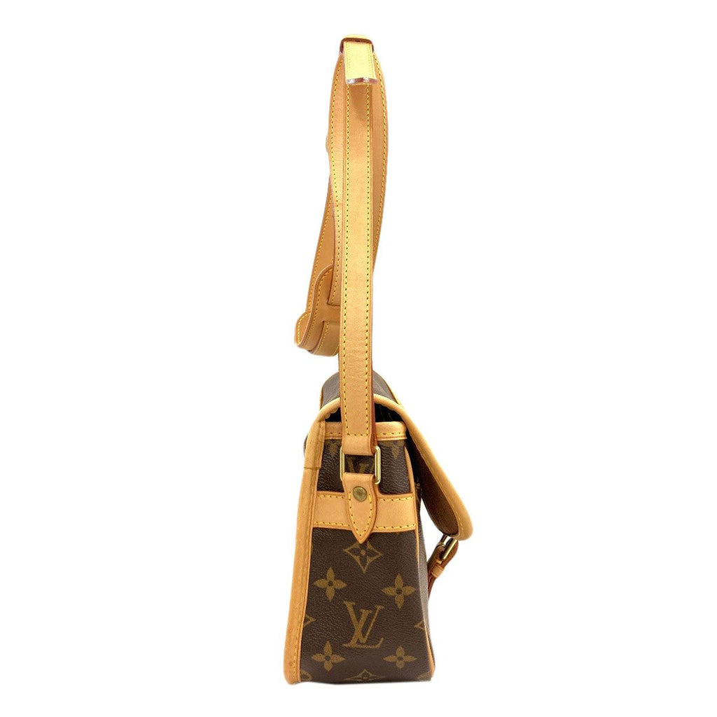Louis Vuitton Sologne Shoulder Bag Monogram Canvas — view 3