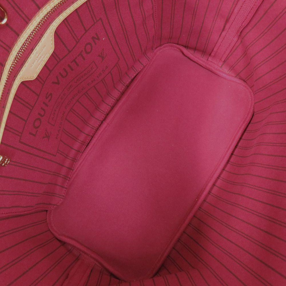 Louis Vuitton Neverfull Pouch with Monogram Fuchsia Tote — view 5
