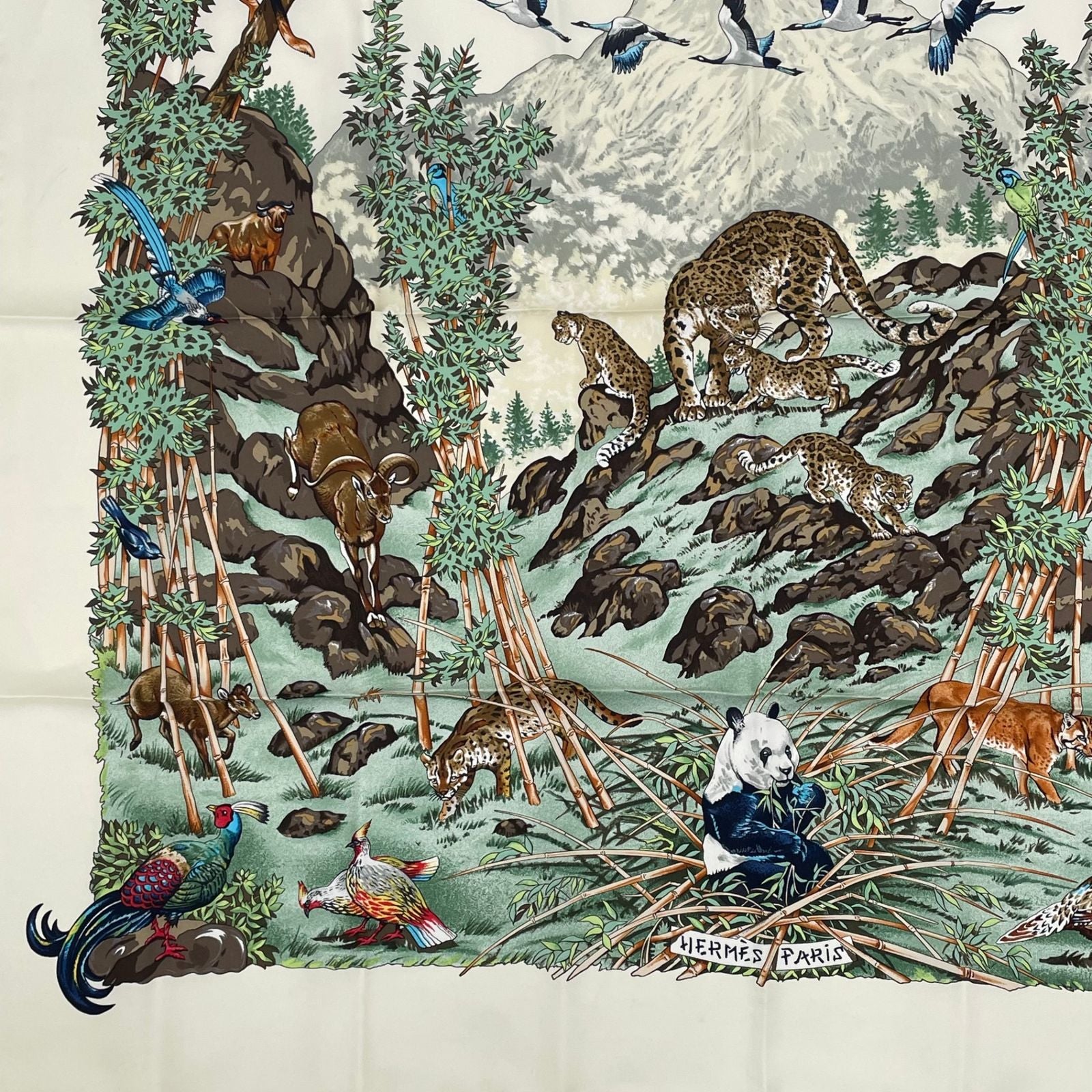 Hermes Carre 90 Scarf Sichuan White — view 4