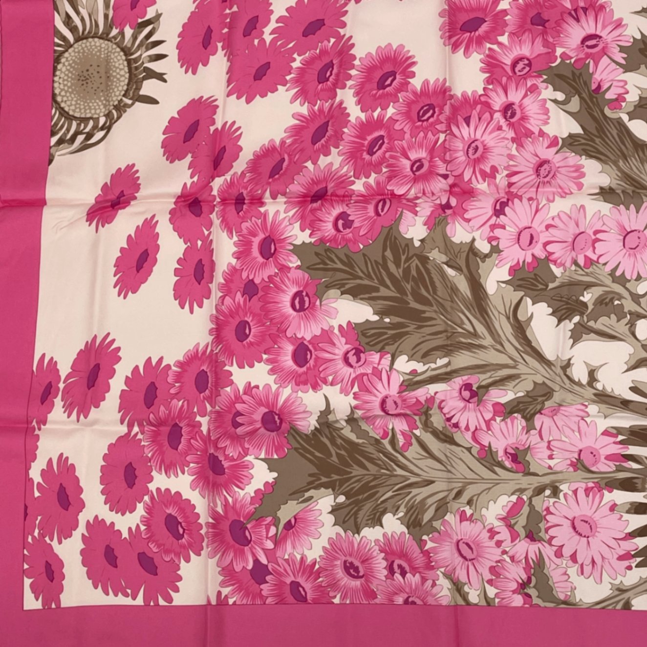 Hermes Scarf Carre 90 Square Pink Multicolor Floral Silk 100% Fleurs Et Carlines