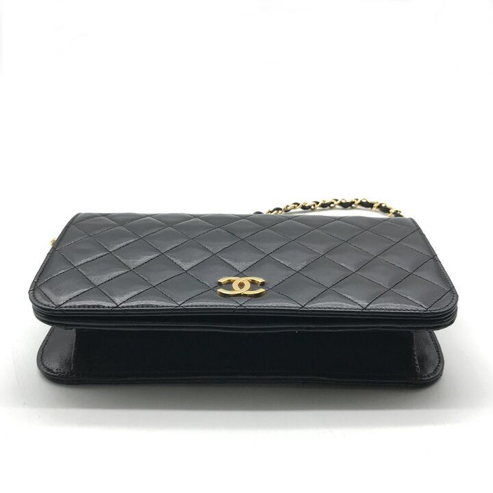 Chanel CC Logo Quilted Leather Push Lock Chain Shoulder Bag Black — view 4